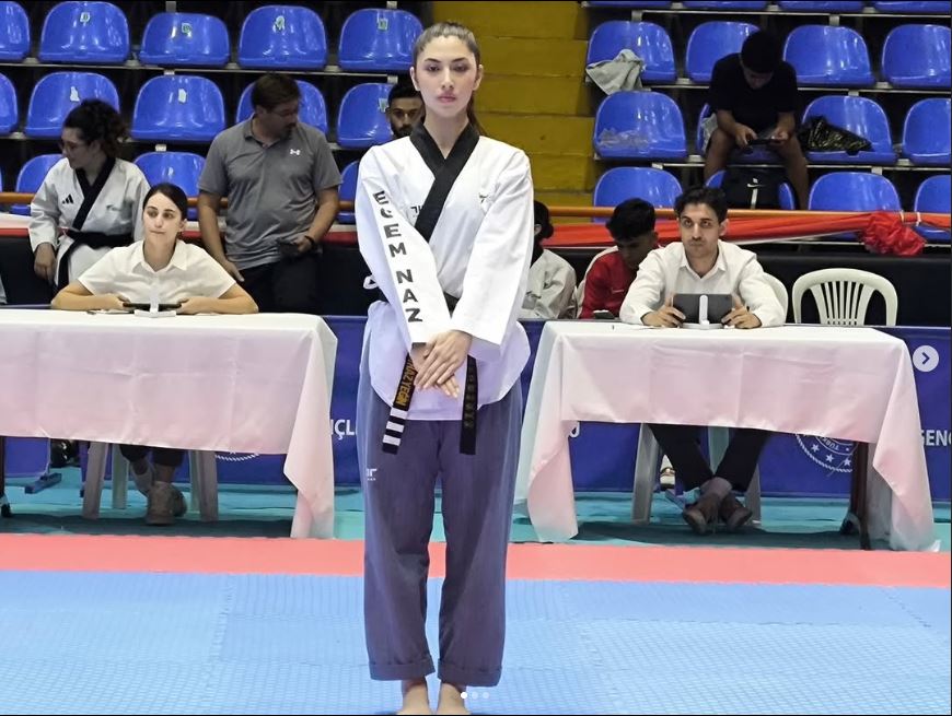 Bölüm Öğrencimiz Ecem Naz Yeğin’den Bronz Madalya