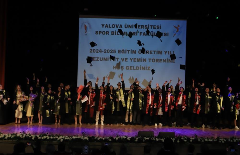 Mezuniyet Töreni Coşkuyla Gerçekleştirildi